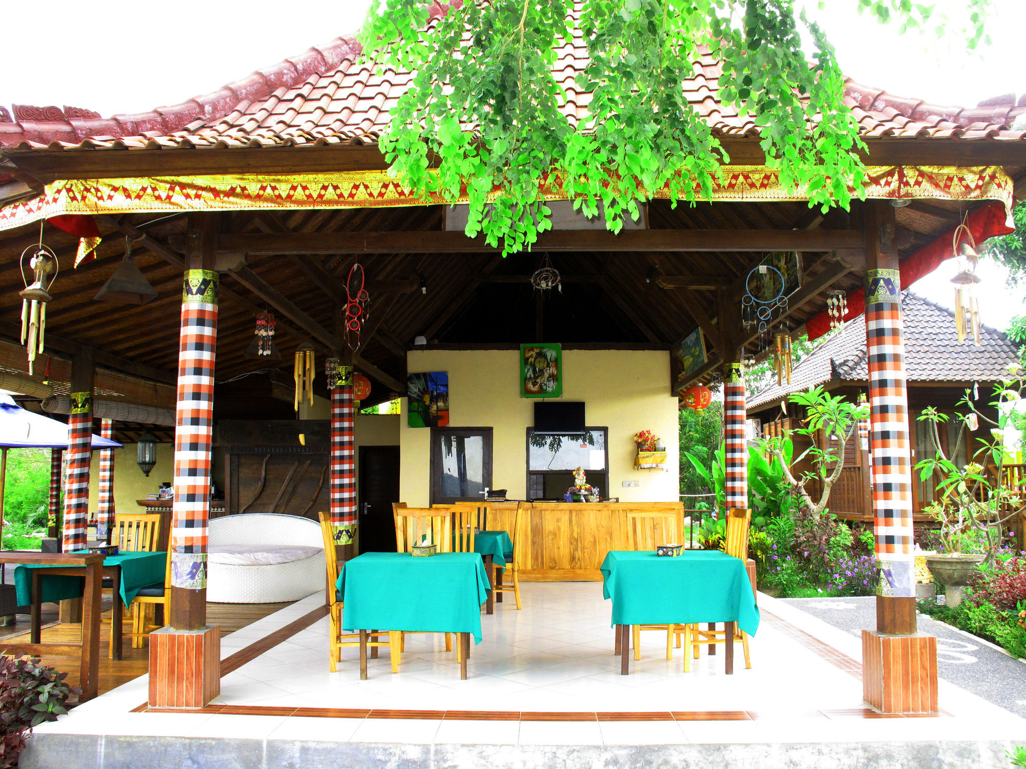 Hotel Dmas Huts Lembongan Nusa Lembongan Zewnętrze zdjęcie