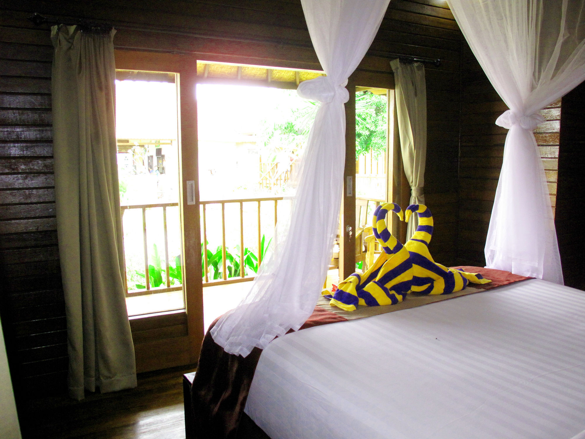 Hotel Dmas Huts Lembongan Nusa Lembongan Zewnętrze zdjęcie